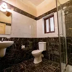Ta' Rozi 5 Bedroom With Private Pool *