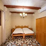 Ta' Rozi 5 Bedroom With Private Pool Hébergement de vacances Għarb