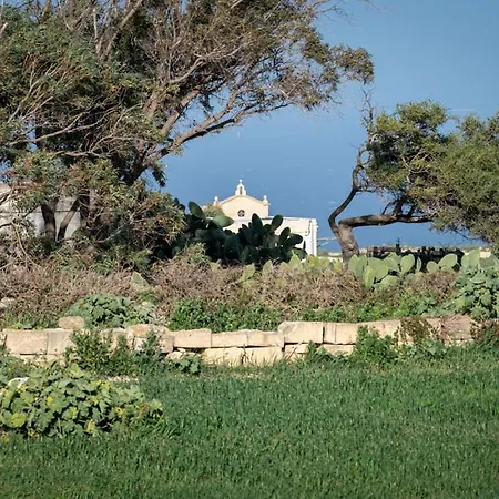 Hébergement de vacances Ta' Rozi 5 Bedroom With Private Pool Għarb